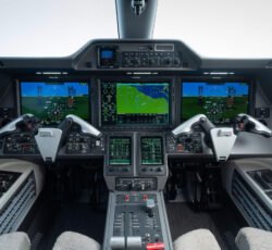 EMBRAER PHENOM 300E 2020