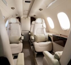 EMBRAER PHENOM 300 2013