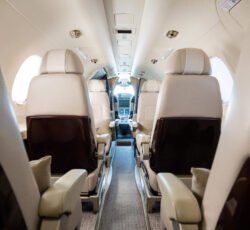 EMBRAER PHENOM 300 2013