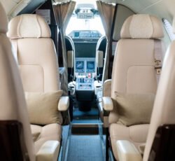 EMBRAER PHENOM 300 2013