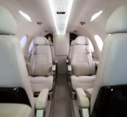 EMBRAER PHENOM 300 2013