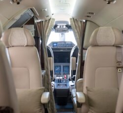 EMBRAER PHENOM 300 2013