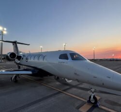 EMBRAER PHENOM 300 2016